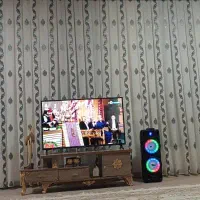 زیر تلویزیونی در حد نو