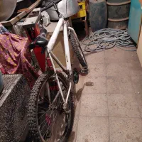 دوچرخه ۲۶ سفید قرص و محکم|دوچرخه، اسکیت، اسکوتر|ورامین, ورامین|دیوار