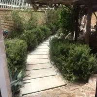 آپارتمان-دو-خوابه-طبقه-آخر