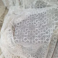 پرده تورسفید ونواست