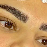 مدل اکستنشن مژه و لیفت|خدمات آرایشگری و زیبایی|رشت, استادسرا|دیوار