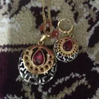 گردنبند و گوشواره