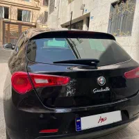 آلفا رمئو جولیتا مدل ۲۰۱۵|خودرو سواری و وانت|تهران, جنت‌آباد جنوبی|دیوار