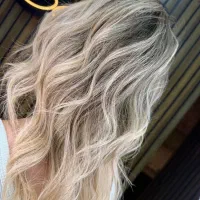 دستیار آرایشگر میشم