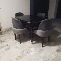 میز غذاخوری