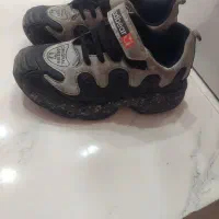 کتونی سایز ۳۴|کفش و لباس بچه|محمدشهر, محمدشهر|دیوار