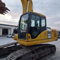 بیل مکانیکی کوماتسو ۲۰۰۶