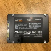 فروش انواع هارد و دوربین مداربسته و جانبی و قطعات