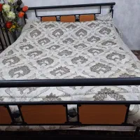 فروش تختخواب و میز آرایش همراه با خوشخواب|تخت و سرویس خواب|خرمشهر, |دیوار