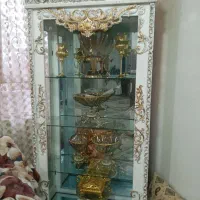 بوفه وساعت ایستاده