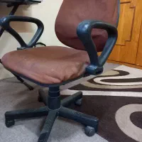 صندلی اداری چرخان