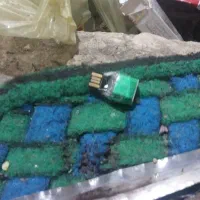 فلش۳عدوتا۳۲دوتا۱۶سه عدد1۸۰۰۰۰۰تومان