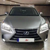 لکسوس nx300