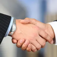 ویزیتور و فروشنده مواد غذایی