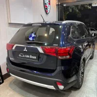 میتسوبیشی اوتلندر ۲۰۱۶ تیپ ۴|خودرو سواری و وانت|تهران, عباس‌آباد|دیوار