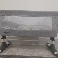 تخت نوزاد