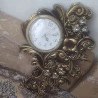 ساعت دیواری