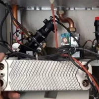 تاسیسات تعمیر پکیچ، آبگرمکن وپمپ آب،لوله کشی|خدمات پیشه و مهارت|تبریز, |دیوار