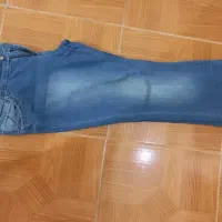 شلوار جین و مازراتی وشال|لباس|بندر انزلی, معلم|دیوار