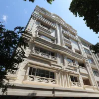 رودکی-خیام-غربی-230-متر-نوساز-دو-پارکینگ-رو-به-نما