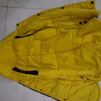 کاپشن وپافر|لباس|رشت, معلولین|دیوار