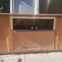 کابینت و یک عدد اجاق گاز