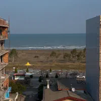 پیش فروش واحد ۱۵۰ متری خط ساحلی نوشهر