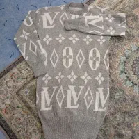 تعدادی لباس|لباس|بوکان, |دیوار