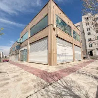 فرصت استثنایی فروش واحد تجاری زیر قیمت منطقه فاز ۸