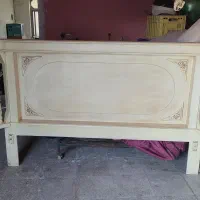 تخت دو نفره به همراه دو پاتختی|تخت و سرویس خواب|اراک, |دیوار