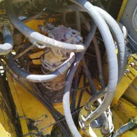 بیل لاستیکی HE100Bمدل 2003|ماشین‌آلات صنعتی|رامند, |دیوار