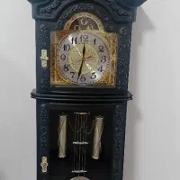 ساعت دیواری پاندول دار بزرگ در حد