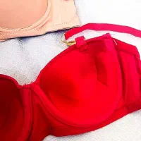 سوتین اسفنجی زیرفنرکیفیت فوق العاده کاپ Aنگین دار|لباس|بیرجند, |دیوار