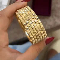 بدلیحات طرح طلا رنگ ثابت