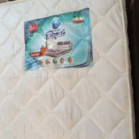 تخت سرویس خواب دو نفره تشک میز آرایش وپاف|تخت و سرویس خواب|شاهین‌شهر, مخابرات (شهید بهشتی)|دیوار