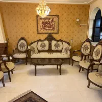 مبلمان و میز‌نهارخوری