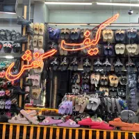 نئون گازی کیف و کفش