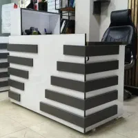 میز و صندلی