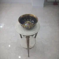 میز سه پایه برنزی