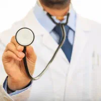 استخدام پزشک عمومی / متخصص در مرکز زیبایی صادقیه