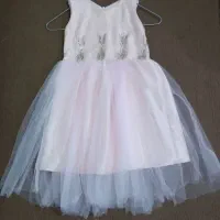 لباس توردخترانه.