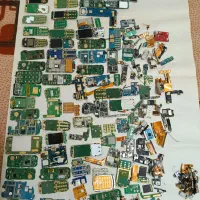 خریداربرد یا خود گوشی خاموش ضایعاتی