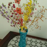 گل و گلدان