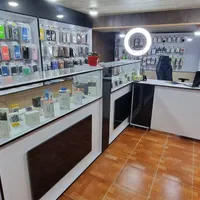 واگذاری موبایل فروشی به علت مهاجرت