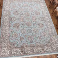 فرش دست بافت گونه۷۰۰ شانه ابریشم