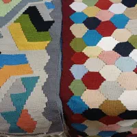 پادری گلیم دستباف در طرحهای مختلف