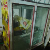 دکه آلومینومی از بهترین نوع آلومینوم قدیمی|فروشگاه و مغازه|اهواز, سپیدار|دیوار