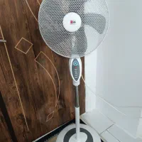پنکه ایستاده پایه بلند الجی کنترلی سالم و تمیز