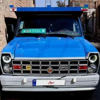 نیسان دوگانه اپشنال به همراه تزئینات