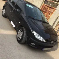 پژو مشکی مدل ۸۱